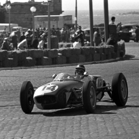 magnifique photo de B. Cahier au GP du Portugal
© B. Cahier